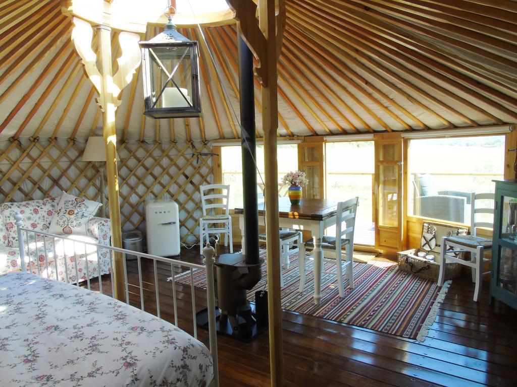 Glamping Abruzzo - The Yurt Hotel Catignano Exterior foto